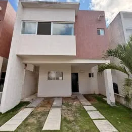 3 habitaciones 2.5 baños Casa