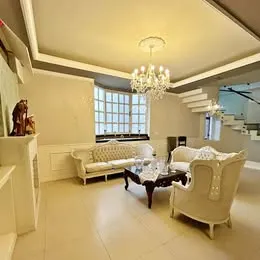 4 habitaciones 3.5 baños Casa