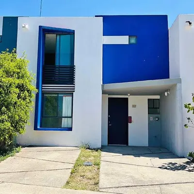 3 habitaciones 2,5 baños - Casa