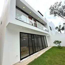 5 habitaciones 6 baños - Casa
