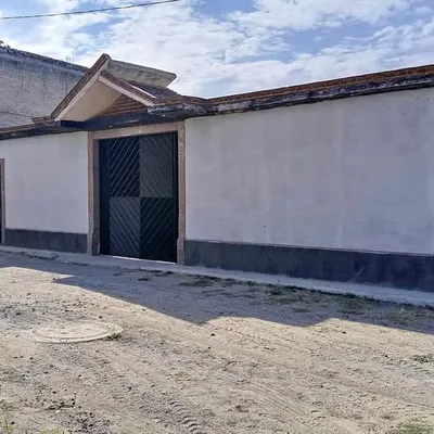 4 habitaciones 2 baños - Casa