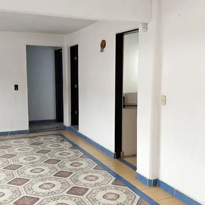 8 habitaciones 5 baños Casa