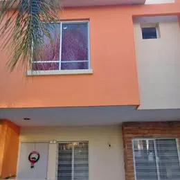 3 habitaciones 2,5 baños - Casa