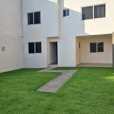 3 habitaciones 3 baños Casa