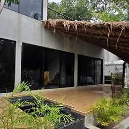 2 habitaciones 2.5 baños Casa